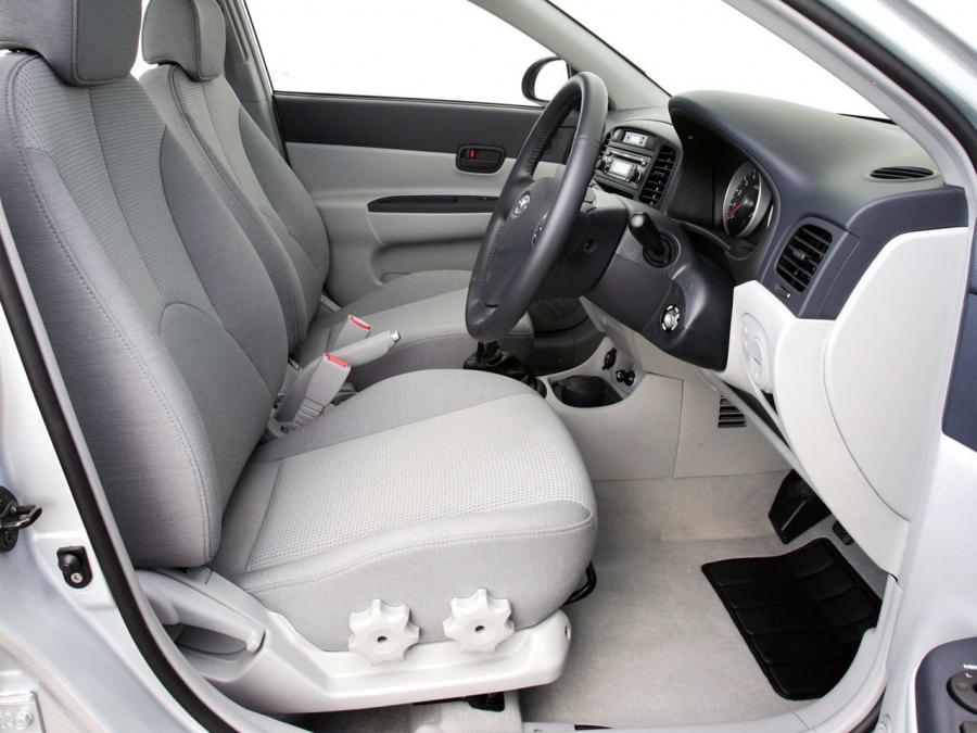  Hyundai Accent Sedan 2006 года  (AU) (фото 5 из 11)